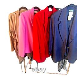 20 Piece Clothing Bundle Size XL Women's Jeans Jackets Sweaters Dresses Tops