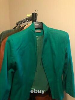 Second Hand Clothes, Jackets, Trainers & Shoes for Women Excellent Condition
