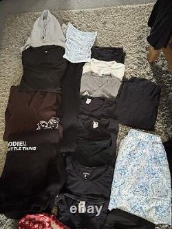 Woman's Clothes Bundle size small/mediums