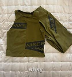 Womans Nike Gym Clothing Bundle (UK S 8/12) Worn, Good Condition. RRP £400+