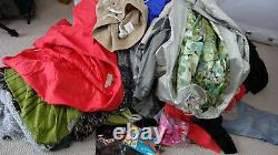 Women Clothes Bundle /Bulk /Job Lot More Than 200 Items of Known Brands
