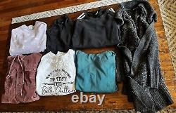 Womens XS/SMALL clothing Bundle Multiple Brands Pink, Nike, Vs