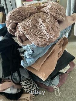 Womens or teen clothes, Big bundle size 6-8 THIRTY SIX ITEMS, Incl Winter Coat